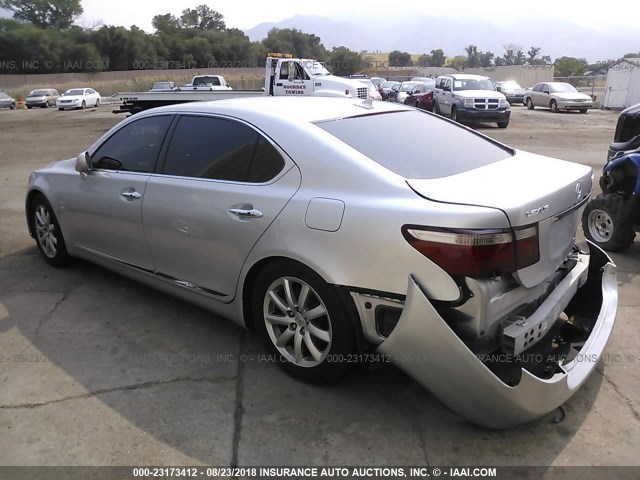 JTHGL46F685029119 - 2008 LEXUS LS 460L SILVER photo 3