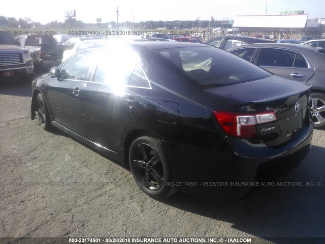 4T1BF1FK7DU204293 - 2013 TOYOTA CAMRY L/SE/LE/XLE Qara foto 3