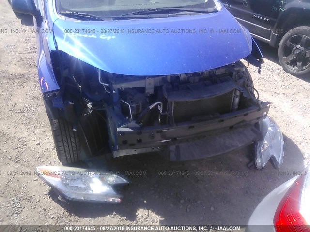 3N1CE2CP8EL436398 - 2014 NISSAN VERSA NOTE S/S PLUS/SV/SL BLUE photo 6