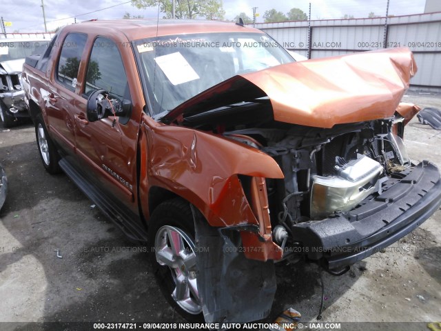 3GNEC12J67G166111 - 2007 CHEVROLET AVALANCHE C1500 ORANGE photo 1