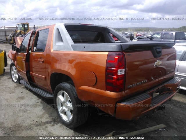 3GNEC12J67G166111 - 2007 CHEVROLET AVALANCHE C1500 ORANGE photo 3