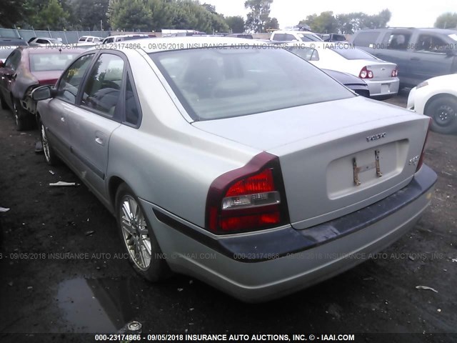 YV1TS90D011177314 - 2001 VOLVO S80 T6/EXECUTIVE GRAY photo 3