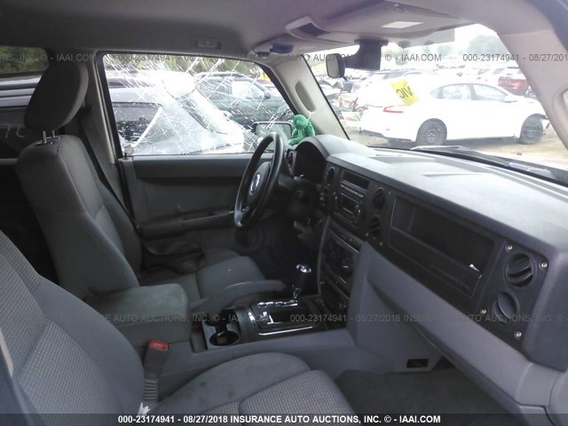1J8HG48N96C231419 - 2006 JEEP COMMANDER Tünd qırmızı foto 5