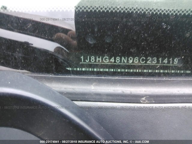 1J8HG48N96C231419 - 2006 JEEP COMMANDER Tünd qırmızı foto 9