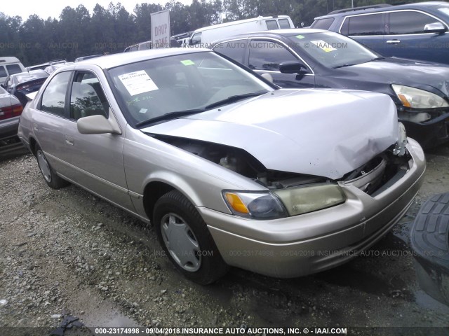 4T1BG22K9XU891838 - 1999 TOYOTA CAMRY CE/LE/XLE 金色 照片 1