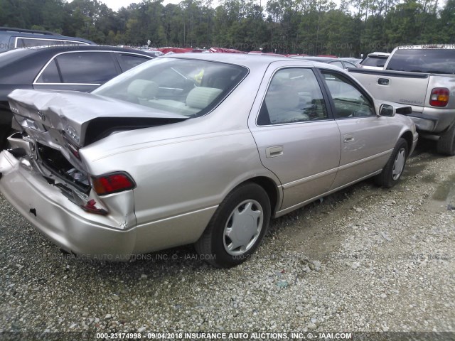 4T1BG22K9XU891838 - 1999 TOYOTA CAMRY CE/LE/XLE 金色 照片 4