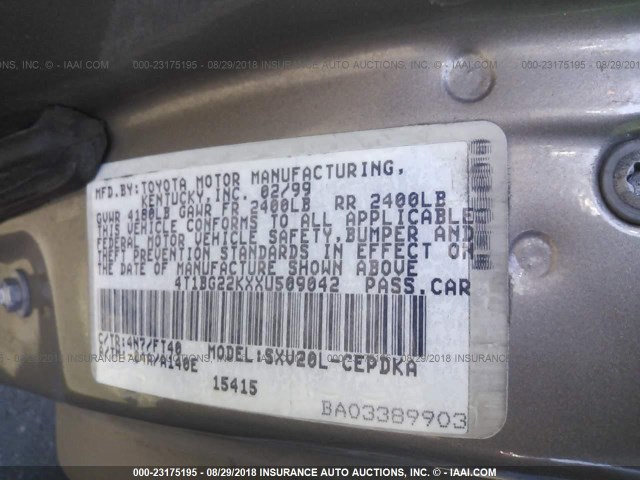 4T1BG22KXXU509042 - 1999 TOYOTA CAMRY CE/LE/XLE 金色 照片 9