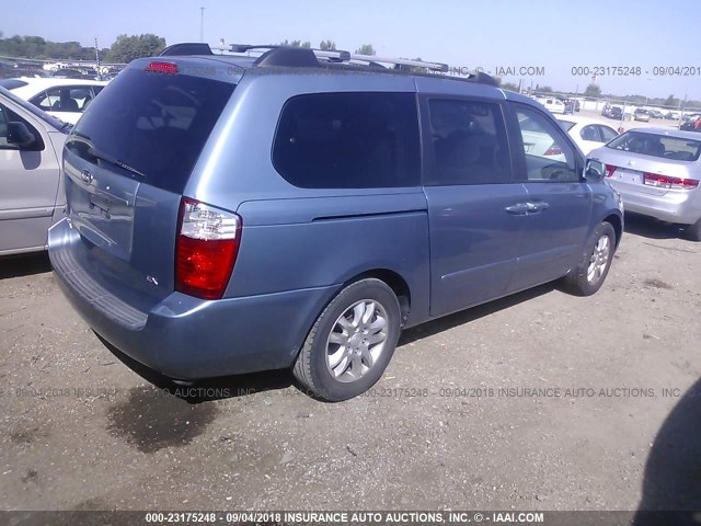 KNDMB233076181900 - 2007 KIA SEDONA EX/LX Light Blue photo 4