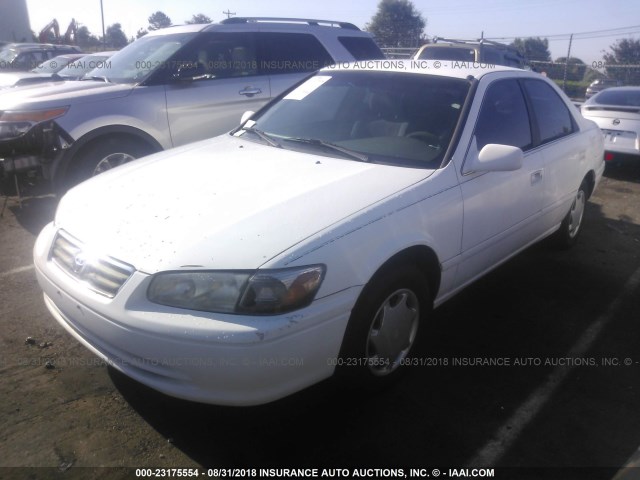 4T1BG22K4YU984686 - 2000 TOYOTA CAMRY CE/LE/XLE 白色 照片 2