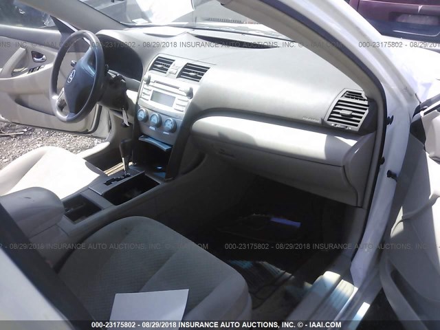 JTNBE46K073098459 - 2007 TOYOTA CAMRY NEW GENERAT CE/LE/XLE/SE WHITE photo 5