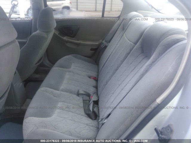 1G1NE52J92M574370 - 2002 CHEVROLET MALIBU LS 银色 照片 8