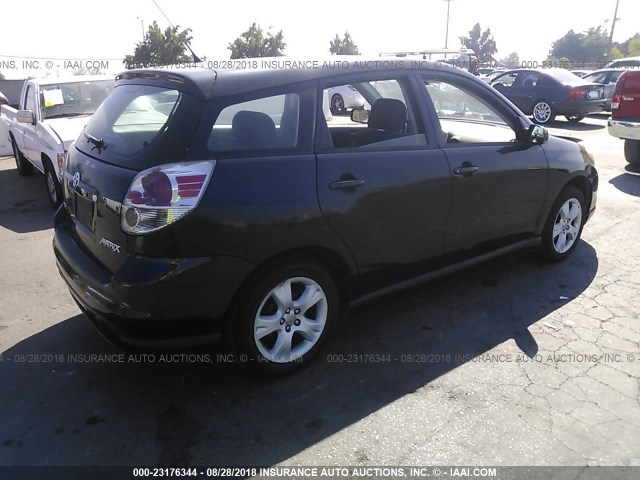 2T1KR32E05C353408 - 2005 TOYOTA COROLLA MATRIX XR BLACK photo 4