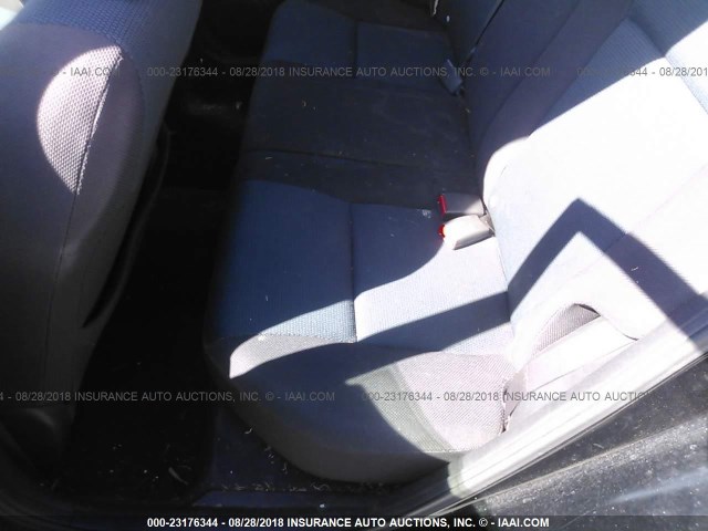 2T1KR32E05C353408 - 2005 TOYOTA COROLLA MATRIX XR BLACK photo 8