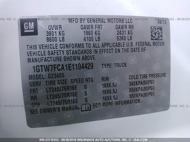 1GTW7FCA1E1104429 - 2014 GMC SAVANA G2500 WHITE photo 9