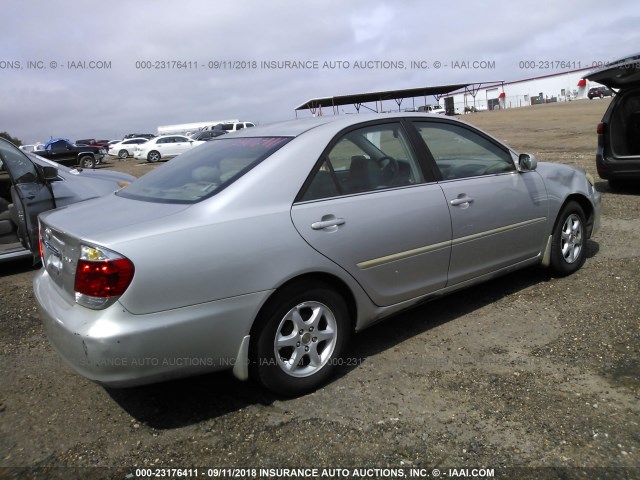4T1BE32K45U405753 - 2005 TOYOTA CAMRY LE/XLE/SE Күміс фото 4