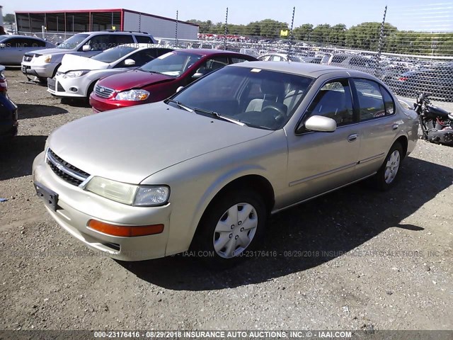 JN1CA21D3XM404200 - 1999 NISSAN MAXIMA GLE/GXE/SE GOLD photo 2