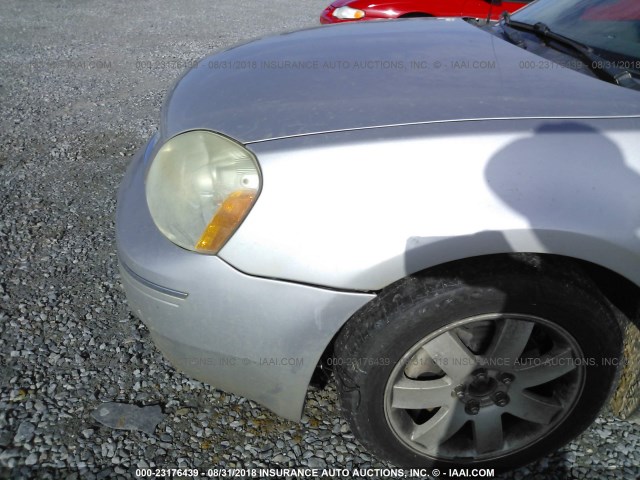 1FAHP24147G162475 - 2007 FORD FIVE HUNDRED SEL SILVER photo 6