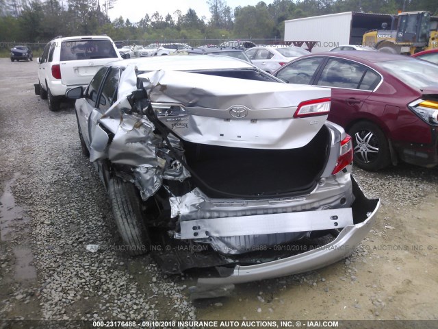 4T1BF1FK6CU196993 - 2012 TOYOTA CAMRY SE/LE/XLE SILVER photo 6