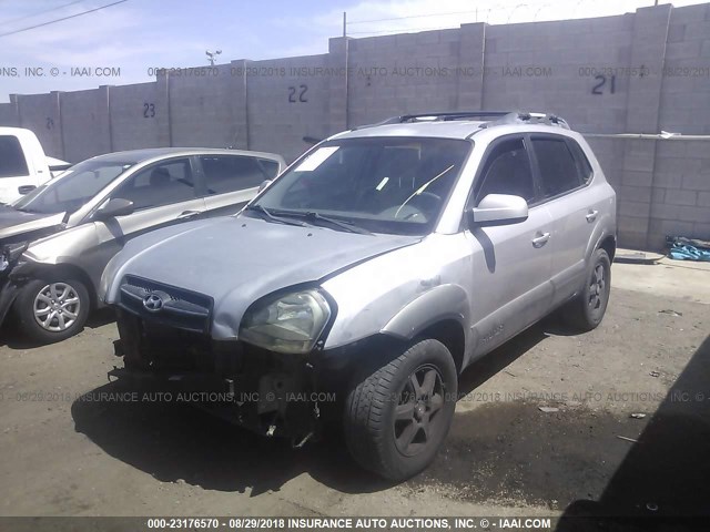 KM8JN12D15U210081 - 2005 HYUNDAI TUCSON GLS/LX SILVER photo 2