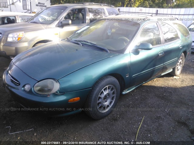 1FAFP58S2WG188941 - 1998 FORD TAURUS SE COMFORT GREEN photo 2