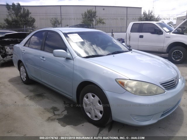 4T1BE32K25U571897 - 2005 TOYOTA CAMRY LE/XLE/SE 蓝色 照片 1
