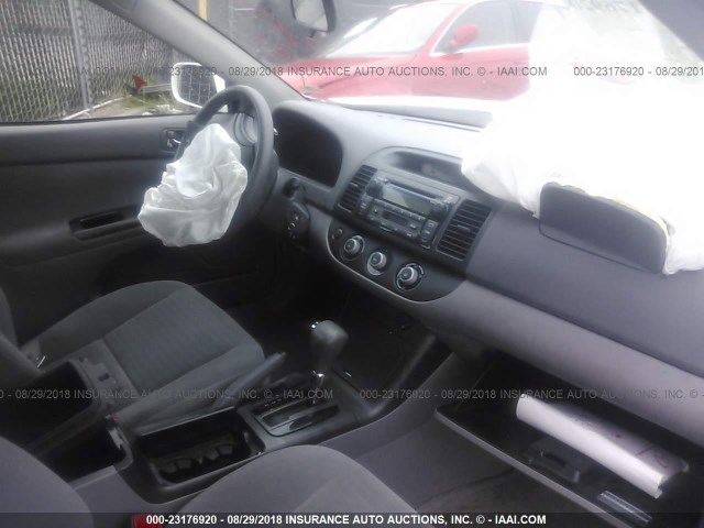 4T1BE30K05U552137 - 2005 TOYOTA CAMRY LE/XLE/SE Ağ foto 5