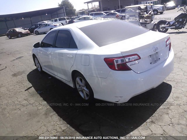 4T1BF1FK7DU230716 - 2013 TOYOTA CAMRY L/SE/LE/XLE Ağ foto 3