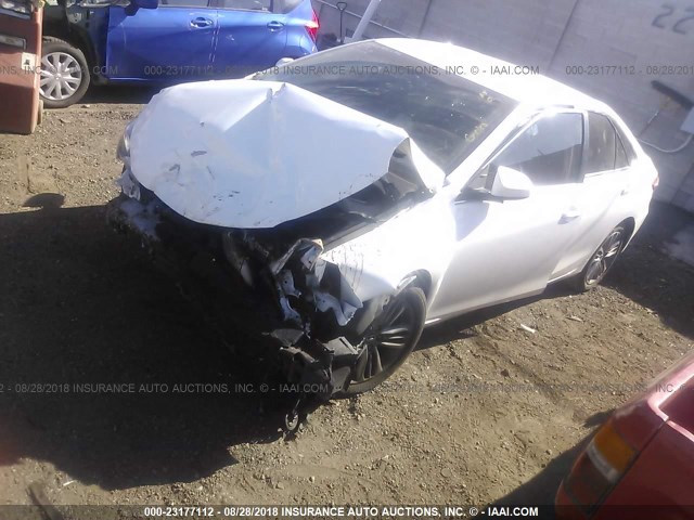 4T1BF1FK7GU208039 - 2016 TOYOTA CAMRY LE/XLE/SE/XSE 白色 照片 2
