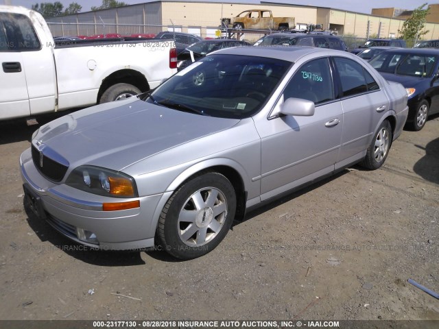 1LNHM87A32Y709316 - 2002 LINCOLN LS 银色 照片 2