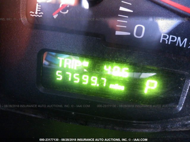 1LNHM87A32Y709316 - 2002 LINCOLN LS 银色 照片 7