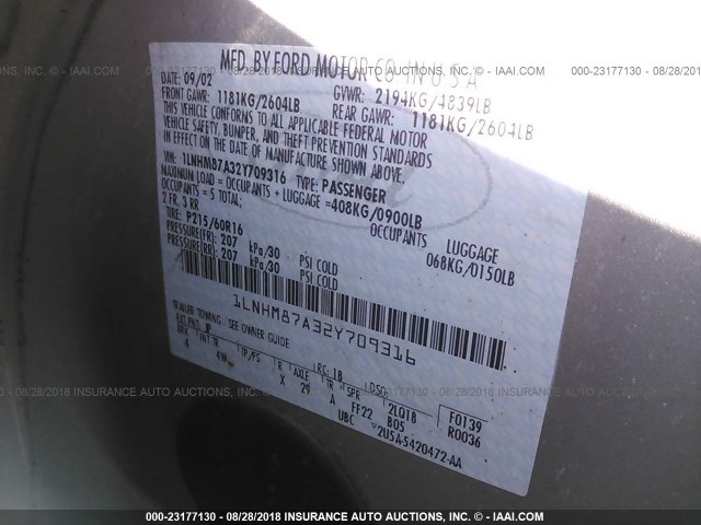 1LNHM87A32Y709316 - 2002 LINCOLN LS 银色 照片 9