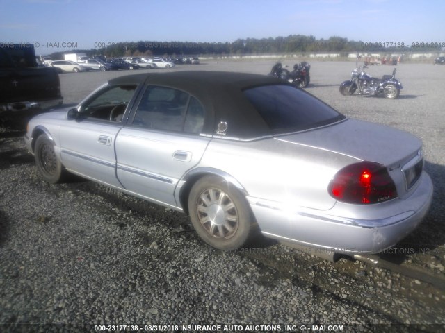 1LNHM97V22Y634410 - 2002 LINCOLN CONTINENTAL  Srebrny zdjęcie 3