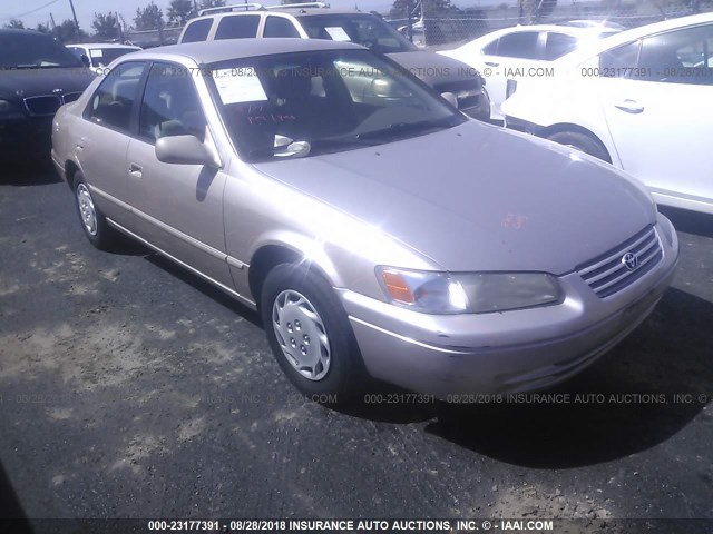 4T1BG22K1XU915064 - 1999 TOYOTA CAMRY CE/LE/XLE BEIGE photo 1