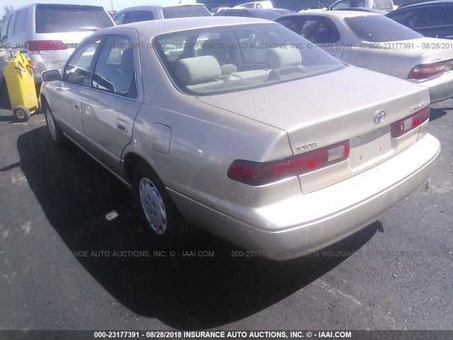 4T1BG22K1XU915064 - 1999 TOYOTA CAMRY CE/LE/XLE 米色 照片 3