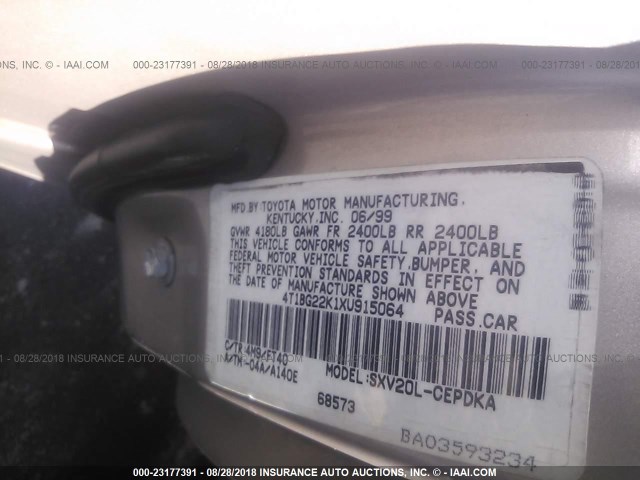 4T1BG22K1XU915064 - 1999 TOYOTA CAMRY CE/LE/XLE 米色 照片 9