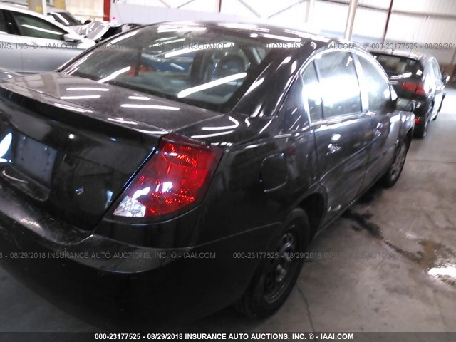 1G8AJ52F95Z105326 - 2005 SATURN ION LEVEL 2 黑色 照片 4