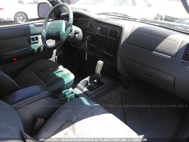 4TASN92N7YZ631094 - 2000 TOYOTA TACOMA XTRACAB PRERUNNER ლურჯი ფოტო 5
