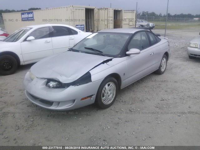 1G8ZR127XYZ192204 - 2000 SATURN SC2 SILVER photo 2