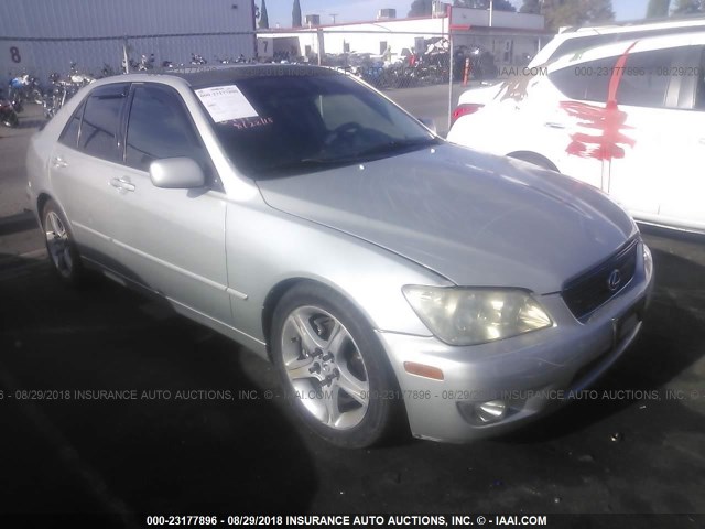 JTHBD192720056722 - 2002 LEXUS IS 300 SILVER photo 1