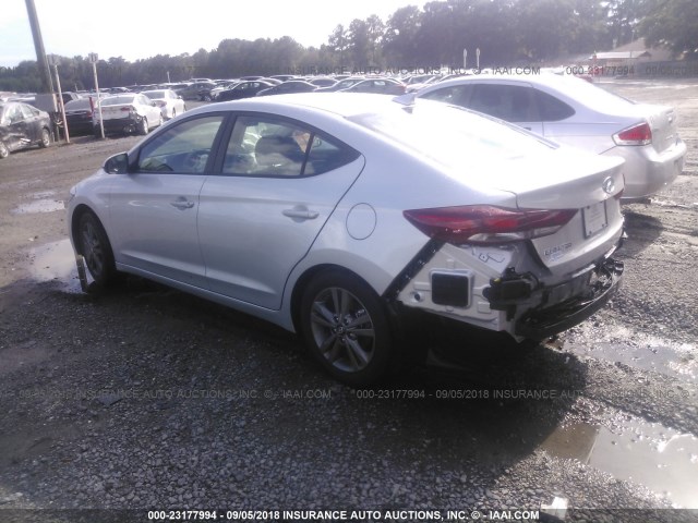 5NPD84LF6JH378121 - 2018 HYUNDAI ELANTRA SEL/VALUE/LIMITED SILVER photo 3