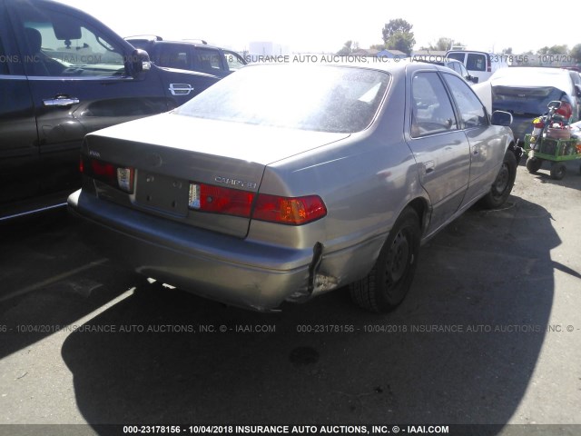 JT2BG22K7Y0448030 - 2000 TOYOTA CAMRY CE/LE/XLE 灰色 照片 4