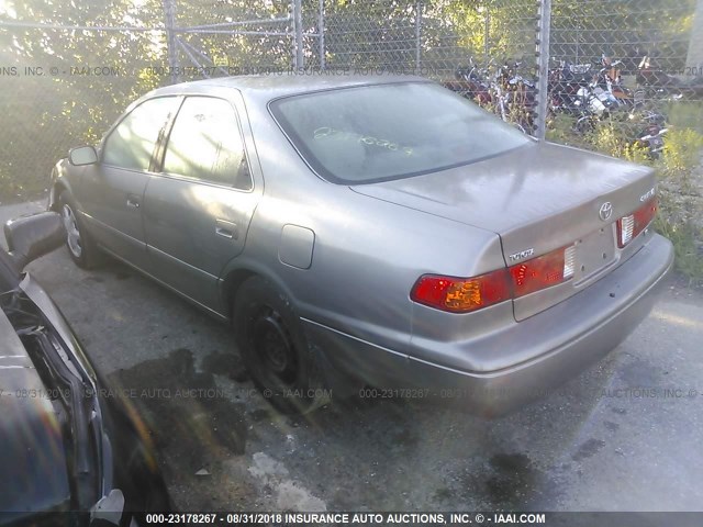 4T1BF22K3YU096613 - 2000 TOYOTA CAMRY LE/XLE 灰色 照片 3