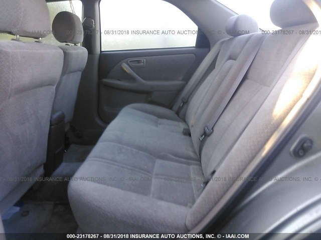 4T1BF22K3YU096613 - 2000 TOYOTA CAMRY LE/XLE GRAY photo 8