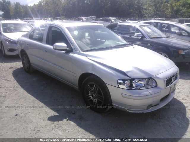 YV1RS592782675003 - 2008 VOLVO S60 2.5T SILVER photo 1