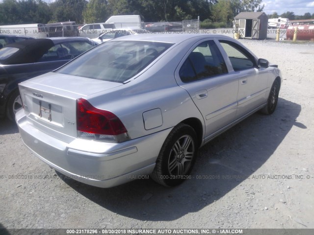 YV1RS592782675003 - 2008 VOLVO S60 2.5T SILVER photo 4