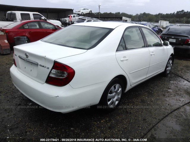 JTDBE32K130196500 - 2003 TOYOTA CAMRY LE/XLE WHITE photo 4