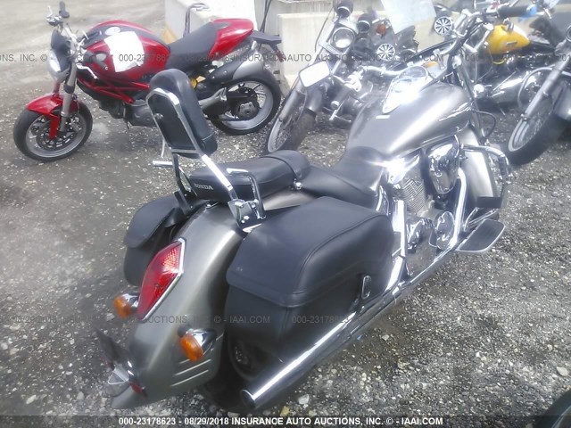 1HFSC52TX9A600395 - 2009 HONDA VTX1300 T GRAY photo 4