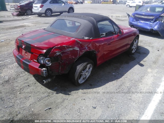 JM1NB353950410601 - 2005 MAZDA MX-5 MIATA LS RED photo 4