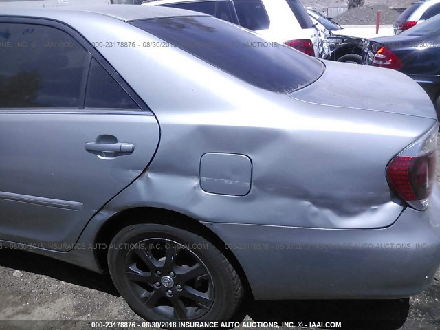 4T1BE32K35U552579 - 2005 TOYOTA CAMRY LE/XLE/SE SILVER photo 6