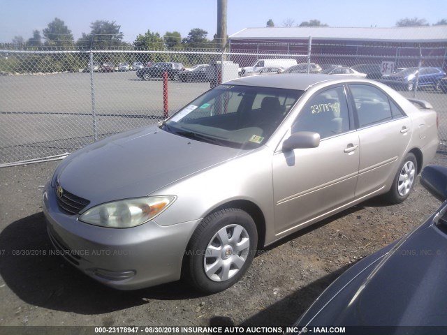 4T1BE32K12U573250 - 2002 TOYOTA CAMRY LE/XLE/SE 棕色 照片 2